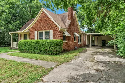 1404 E Tennie St, Gainesville, TX 76240