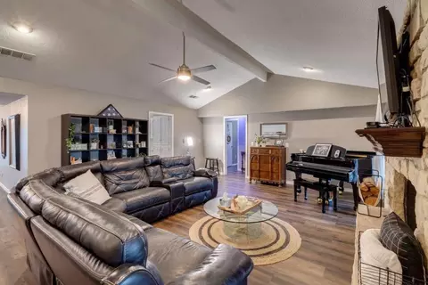 Living - 2628 Dalgreen Ct, Plano, TX 75075 photo 3 of 3