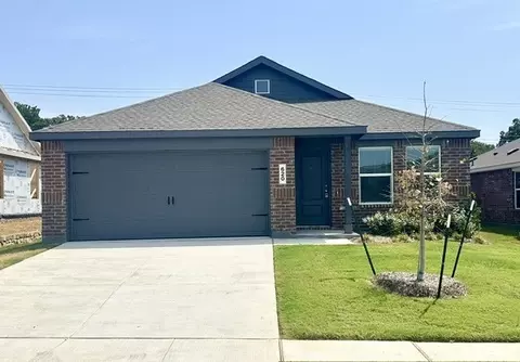620 Dressage Ln, Aubrey, TX 76227