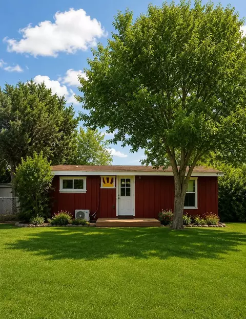 137 Crowfoot Ln, Whitney, TX 76692