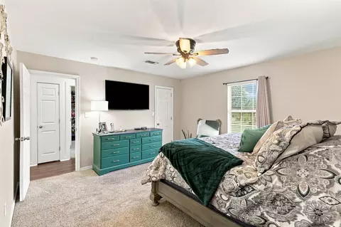 Bedroom - 1115 E 6th St, Springtown, TX 76082 photo 2 of 4