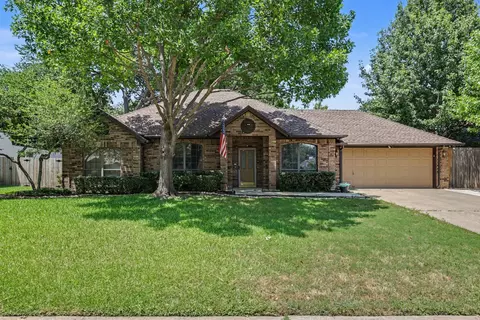 2421 Cornell Dr, Flower Mound, TX 75022