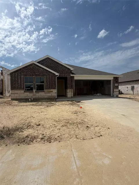 155 Teton St, Greenville, TX 75402