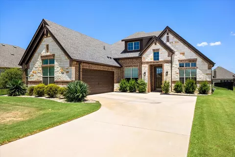 509 River Bank Ct, Granbury, TX 76049