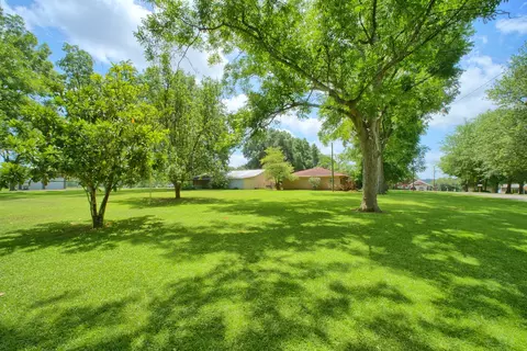 Exterior - 731 Pecan Estates Loop, Hemphill, TX 75948 photo 10 of 10