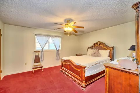 Bedroom - 731 Pecan Estates Loop, Hemphill, TX 75948 photo 6 of 6
