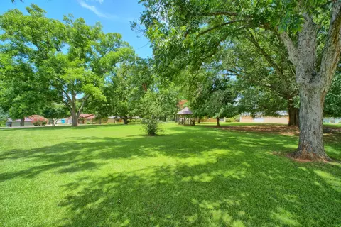 Exterior - 731 Pecan Estates Loop, Hemphill, TX 75948 photo 8 of 10