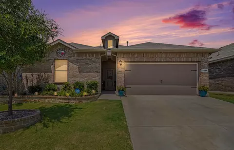 8621 Willowsun Way, Fort Worth, TX 76131