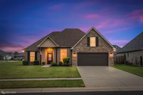 218 Barclay Blvd, Bossier City, LA 71111