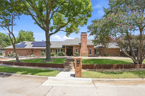 3901 Leon Dr, Plano, TX 75074