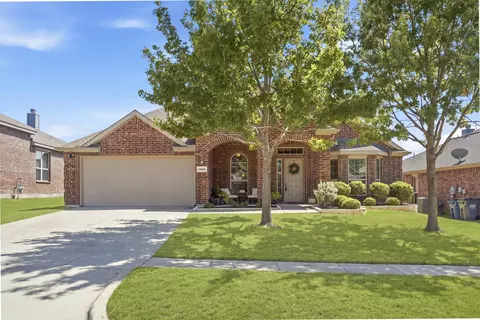 1425 Clayton Ln, Celina, TX 75009