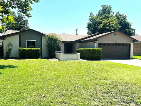 3529 Kelvin Ave, Fort Worth, TX 76133
