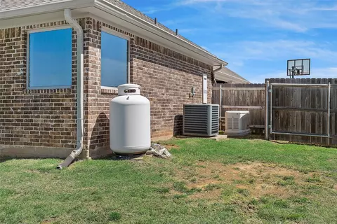 Exterior - 23 Independence Trl, Waco, TX 76708 photo 4 of 6
