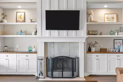 Living - 23 Independence Trl, Waco, TX 76708 photo 1 of 1