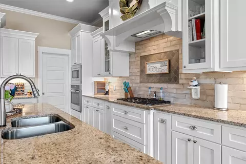 Kitchen - 23 Independence Trl, Waco, TX 76708 photo 2 of 5