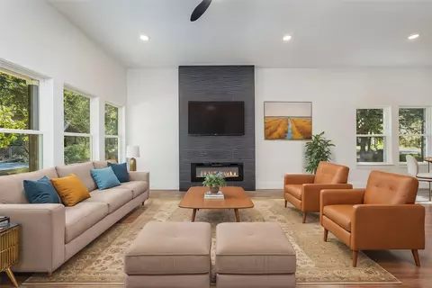 116 Oakwood Dr, Trinidad, TX 75163
