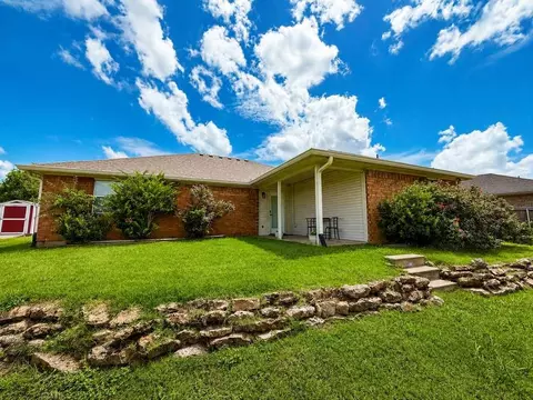 4401 Lacey Cir, Waco, TX 76708 photo 5