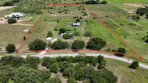 301 Dixie Rd, Weatherford, TX 76087