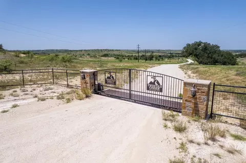 178 Twisted Creek Dr, Gustine, TX 76455 photo 9