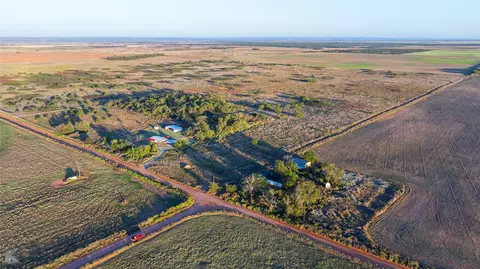728 County Road 154, Rule, TX 79547 photo 10