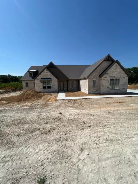 1103 Perrin Ln, Van Alstyne, TX 75495