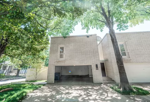 2818 Welborn Dr #9, Dallas, TX 75219