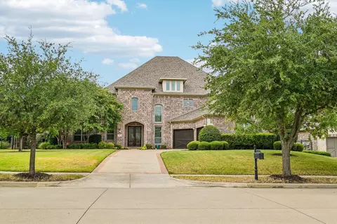 204 Saint Tropez Dr, Southlake, TX 76092