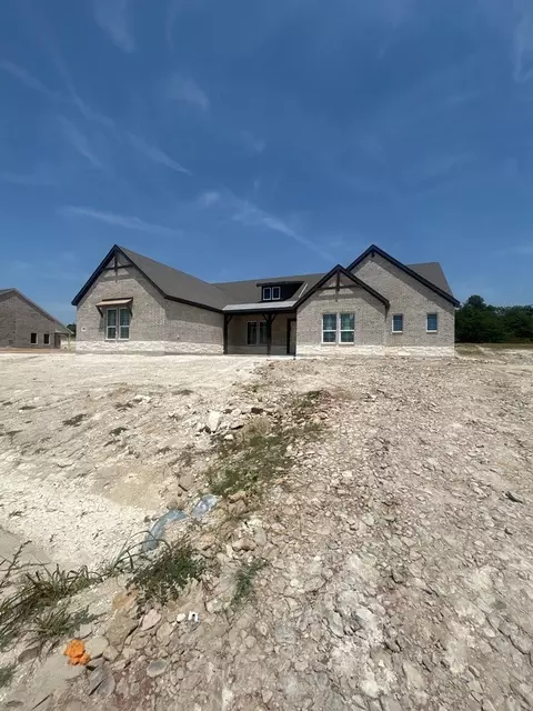 1108 Perrin Ln, Van Alstyne, TX 75495