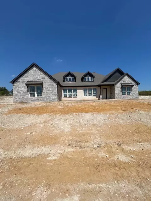 1110 Perrin Ln, Van Alstyne, TX 75495