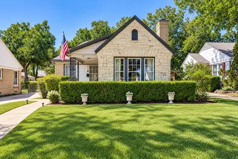 2518 Marvin Ave, Dallas, TX 75211