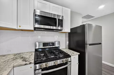 Kitchen - 601 Tx-56, Windom, TX 75492 photo 3 of 3
