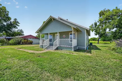 Exterior - 601 Tx-56, Windom, TX 75492 photo 3 of 5