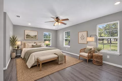 Bedroom - 601 Tx-56, Windom, TX 75492 photo 1 of 2