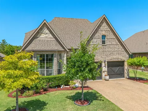 1557 Trowbridge Cir, Rockwall, TX 75032