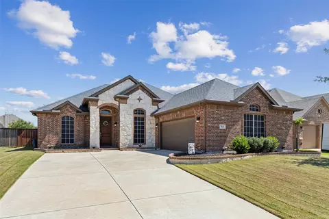 7532 Balaton Ct, Grand Prairie, TX 75054