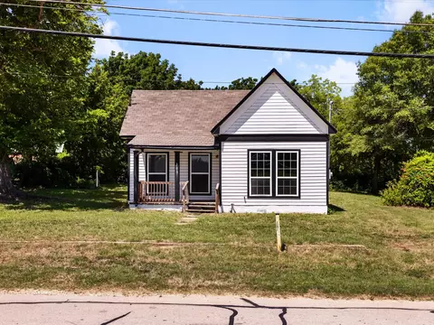 305 Santa Fe St, Joshua, TX 76058