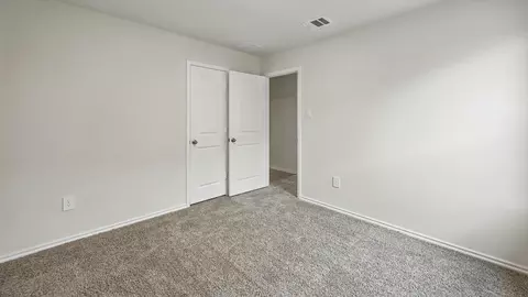 Bedroom - 232 Pheasant Run Rd, Terrell, TX 75160 photo 6 of 9