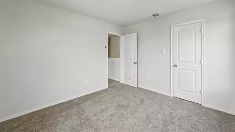 Bedroom - 232 Pheasant Run Rd, Terrell, TX 75160 photo 3 of 9