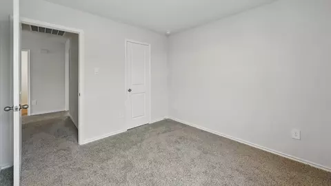 Bedroom - 232 Pheasant Run Rd, Terrell, TX 75160 photo 8 of 9