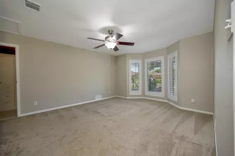 Bedroom - 934 Mapleleaf Ln, Coppell, TX 75019 photo 6 of 7