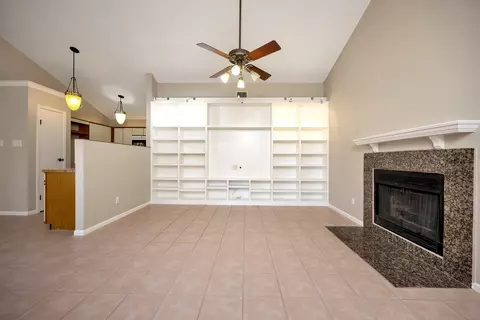 Living - 934 Mapleleaf Ln, Coppell, TX 75019 photo 2 of 6