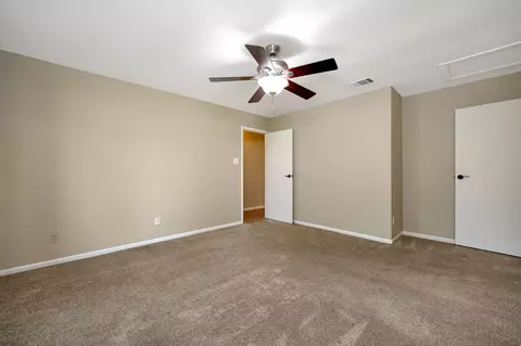 Bedroom - 934 Mapleleaf Ln, Coppell, TX 75019 photo 7 of 7