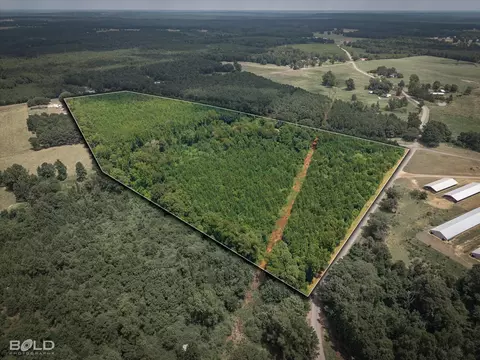 829 Barnes Rd, Athens, LA 71003