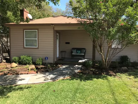 2521 Littlepage St, Fort Worth, TX 76107