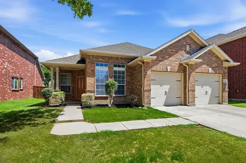 629 Lake City Dr, Lewisville, TX 75056