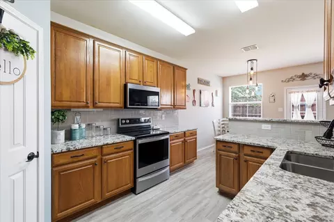 1905 Juniper Dr, Little Elm, TX 75068