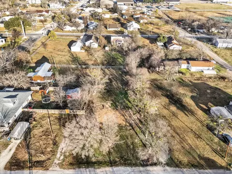 605 E Adams St, Itasca, TX 76055 photo 12