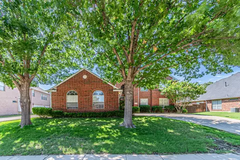 1913 Blue Ridge Dr, Flower Mound, TX 75028