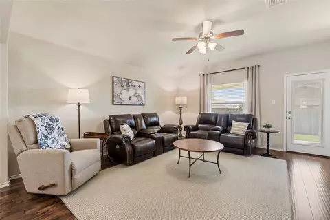 Living - 2912 Jackal Dr, Lorena, TX 76655 photo 1 of 1