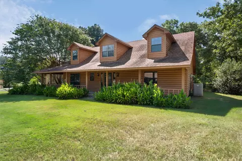 5035 Loper Cir, Streetman, TX 75859